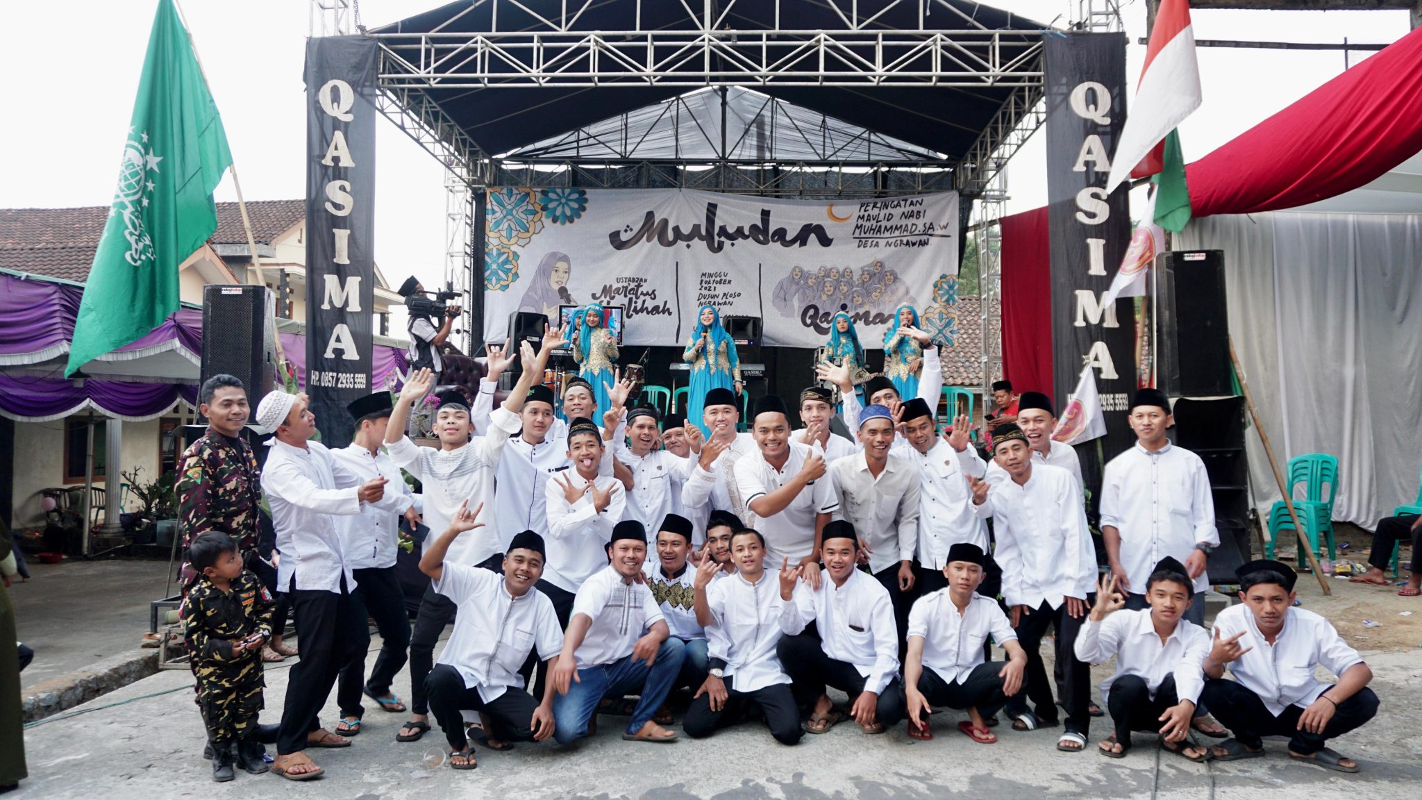 Maulid Nabi: Momen Gotong Royong dan Silaturahmi